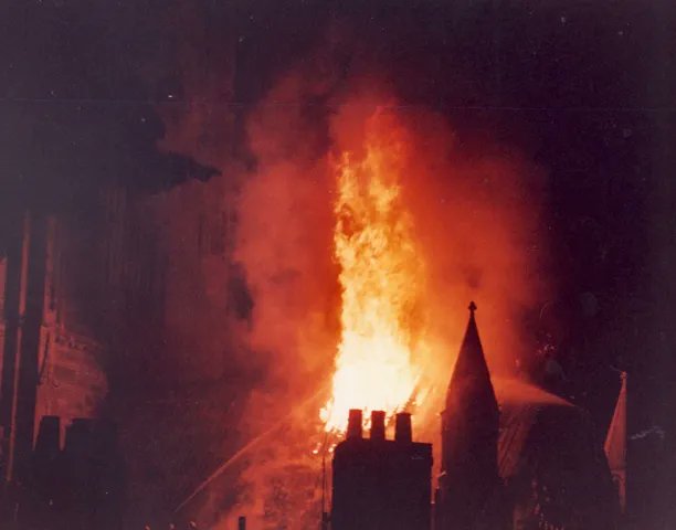 York_Minster's tweet photo. Today marks 39 years since the roof of the South Transept suffered almost total devastation in 1984 when a lightning bolt struck sparking a fire. Our historic Rose Window cracked into 40,000 fragments due to the heat. 
Do you remember the fire? Let us know in the comments 👇 https://t.co/t2xVsZVmLW