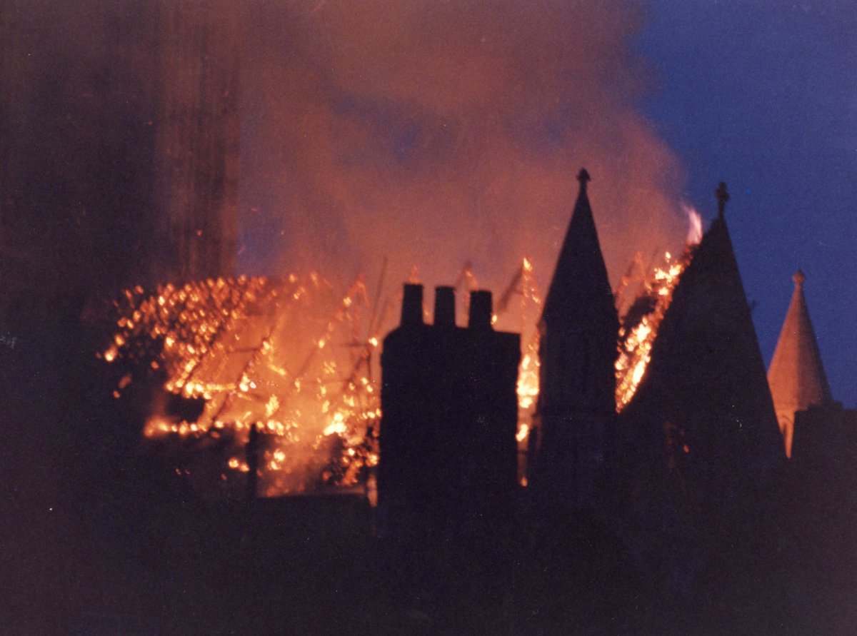 Today marks 39 years since the roof of the South Transept suffered almost total devastation in 1984 when a lightning bolt struck sparking a fire. Our historic Rose Window cracked into 40,000 fragments due to the heat. 
Do you remember the fire? Let us know in the comments 👇