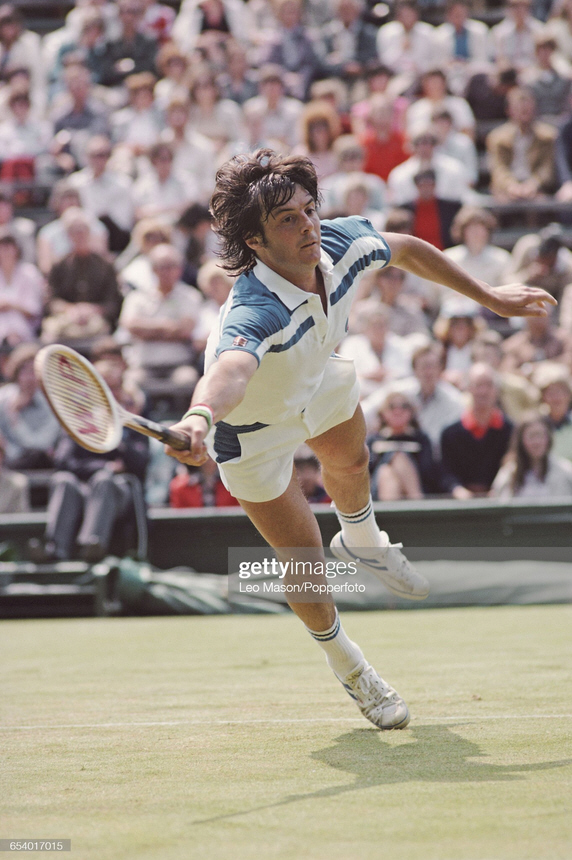  HAPPY BIRTHDAY Adriano Panatta 
Emmanuelle Gagliardi 