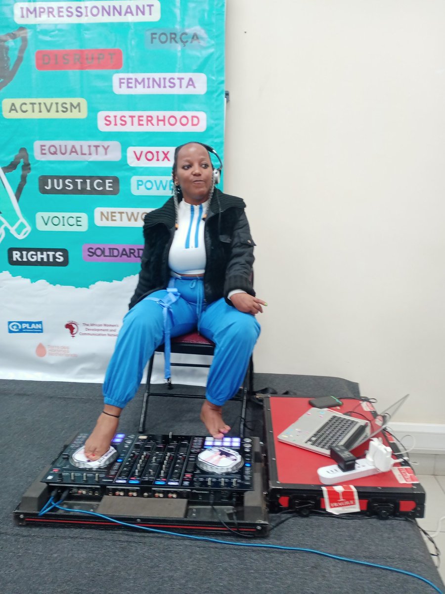 WiwaDj's tweet photo. #Maputoat20 is lit. Book your hype DJ for your next corporate event.
#Sheleads
#ISPEAKFORME https://t.co/cHKKH2uCo7