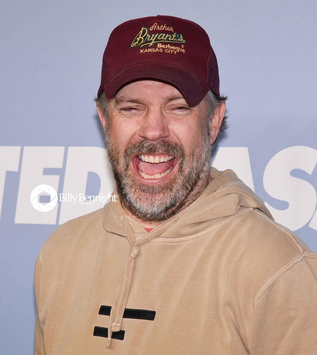 jaaysin STOP i'm trying to be mad at u 😤
...🥹🤏🏻