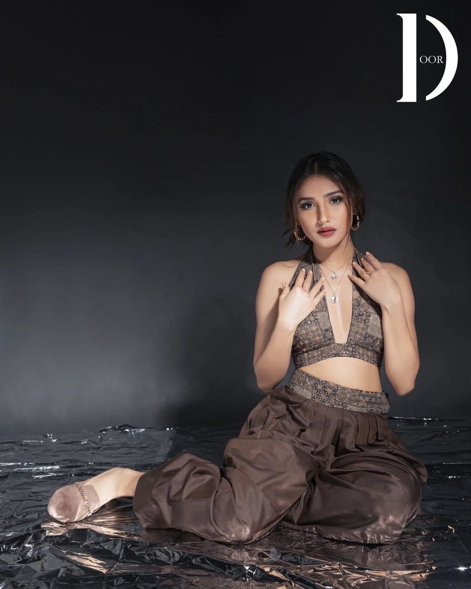 DonalBisht's tweet photo. @thedoormagazine Captivated by the stunning grace of Donal Bisht on the cover of our July Digital Edition.A true epitome of elegance and talent! She was recently featured in Tu Zakhm Hai Also,contestants in Big Boss Season 15.We had an awesome time working with her at the shoot https://t.co/t66s7bWhFu