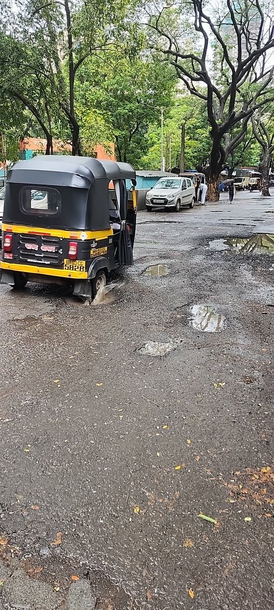 99_Lawrence's tweet photo. Vaithara Nagar, just besides Rajiv Gandhi Kreedangan...@mybmc @mulund_info @mybmcWardT https://t.co/iONE5MdJFN