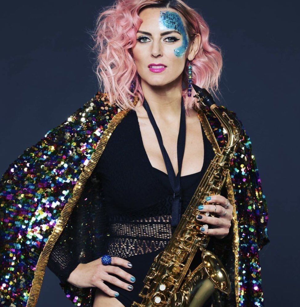 TODAY : SISTER SAX WILL BE PERFORMING LIVE FROM 6PM. #FreeEntry #LiveMusic #LeighonSea #SouthendonSea