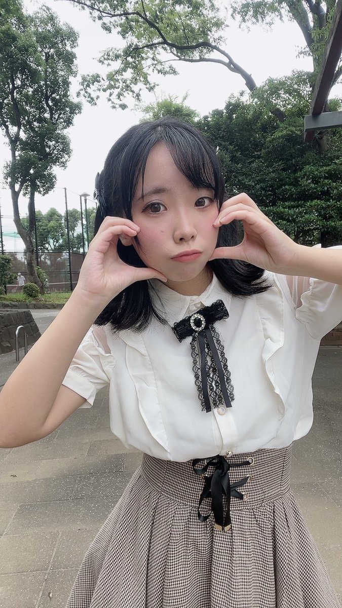 Yomomo0505's tweet photo. 今日は踊ってみたの動画を撮りました❣️
日本に来てから初めて！わくわく☺️ https://t.co/sBdQeYHWvH