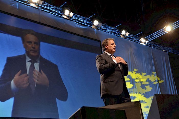 Kareah14's tweet image. RT bennchi2010 ERHALTE WISSEN UND ANTWORTEN AUF DEINE PERSÖNLICHEN FRAGEN
bit.ly/3Uh65Ze

#affiliate
#digitalmarketing
#email
#Facebook
#GermanMediaRT
#google
#onlinebusiness
#selbstständigmachen
#Seo
#twitchDE
#geldverdienen
#Webinar