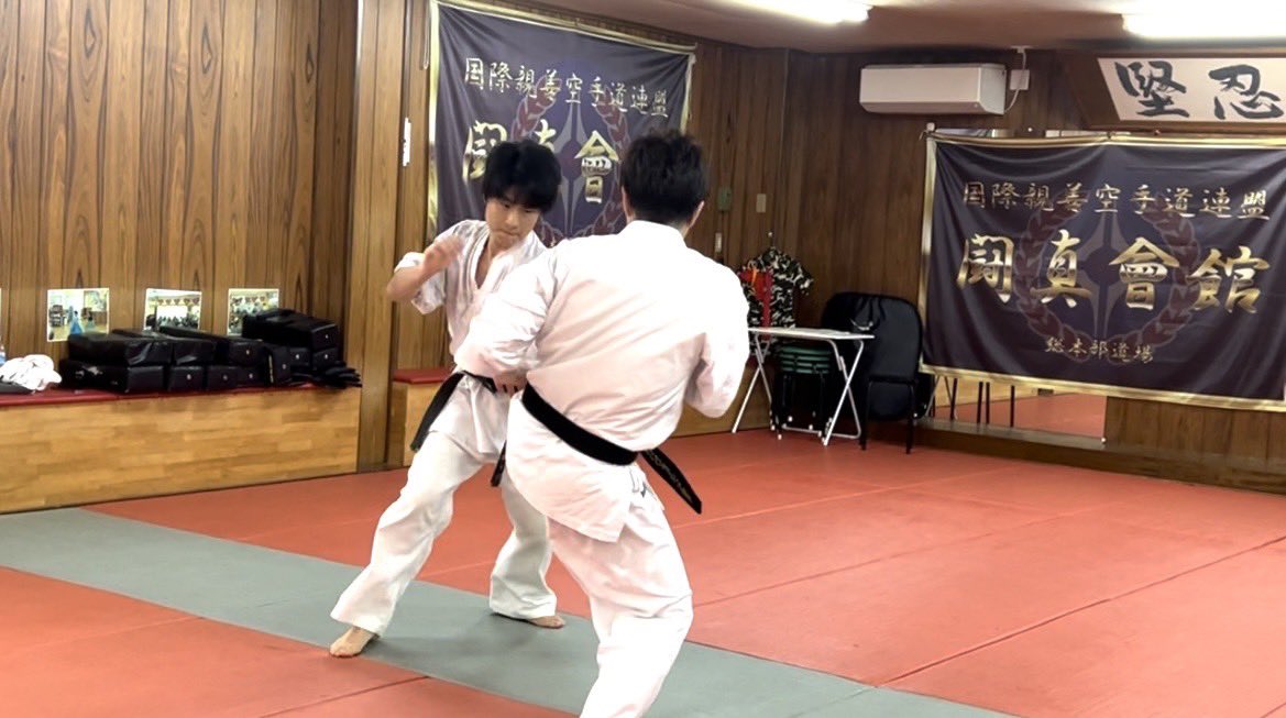 Officialmkarate's tweet photo. 2023.7.9
組手の練習！
清水館長代行と水野副会長
日頃は、お互い仕事で時間が取れないため、今日は午前中いっぱい
組手の練習で汗を流しました。
#組手　#空手 https://t.co/T2h6NutHzJ