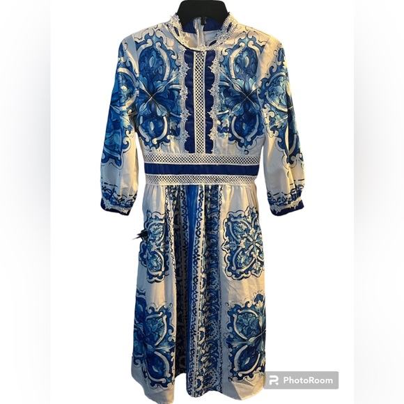 So good I had to share! Check out all the items I'm loving on <a href="/Poshmarkapp/">Poshmark</a> #poshmark #fashion #style #shopmycloset #lee #cathyjean: posh.mk/O2ki8CjYhBb