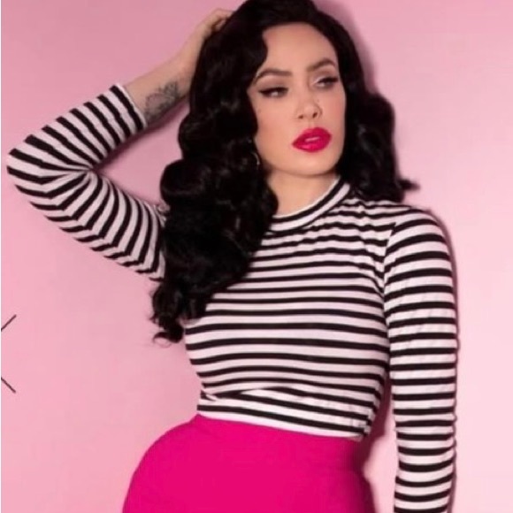 So good I had to share! Check out all the items I'm loving on <a href="/Poshmarkapp/">Poshmark</a> #poshmark #fashion #style #shopmycloset #vixenbymichelinepitt: posh.mk/IDqJGMeYhBb