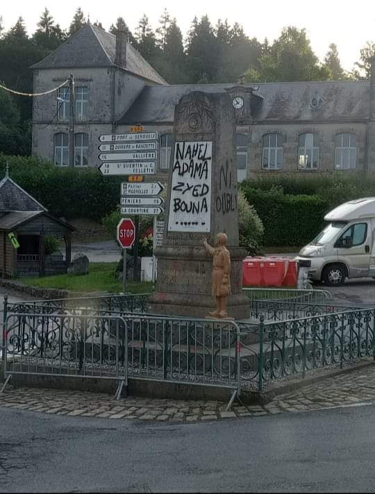 stephane_46's tweet photo. Une honte ... surtout quand on connait l'histoire de ce monument.
 
#gentioux #Nahel 
@EmmanuelMacron @Elisabeth_Borne @afpfr https://t.co/Do4sUnpRra