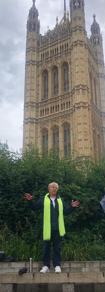 WomensRightsNet's tweet photo. WRN members met yesterday to celebrate #GlobalWomensDay they were joined by @RosieDuffield1
Kate Harris @BevJacksonAuth from @AllianceLGB
We had a wonderful time spreading our message &amp; celebrating women &amp; girls across the globe
@HeatherB_WRN
@roarnowheesht
#RespectOurSex https://t.co/Ch2F5IgCsz