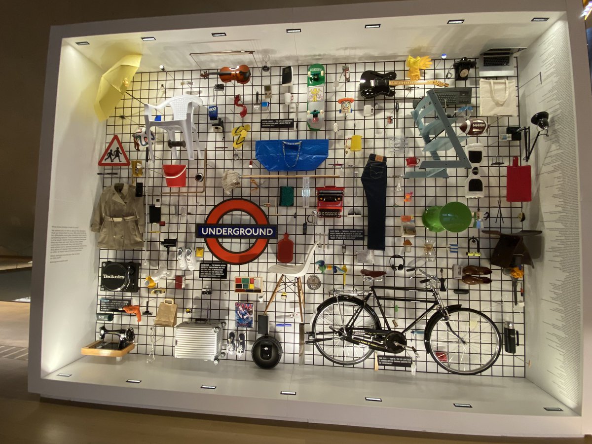 Had an excellent day at the Design Museum in London last week visiting The Offbeat Sari and Ai Weiwei exhibitions. It was so wonderful to see some of our students sketching away after being inspired by the art they had seen!