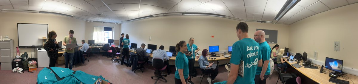 MattJConnor's tweet image. Today we go live with our #digiCare MEDITECH Expanse EPR go-live, 27 years since we went live with MEDITECH Magic. This is day 1 however so much hard work has gone into our go-live from our fantastically talented digital team, Trust staff, and MEDITECH.   @LiverpoolWomens #proud