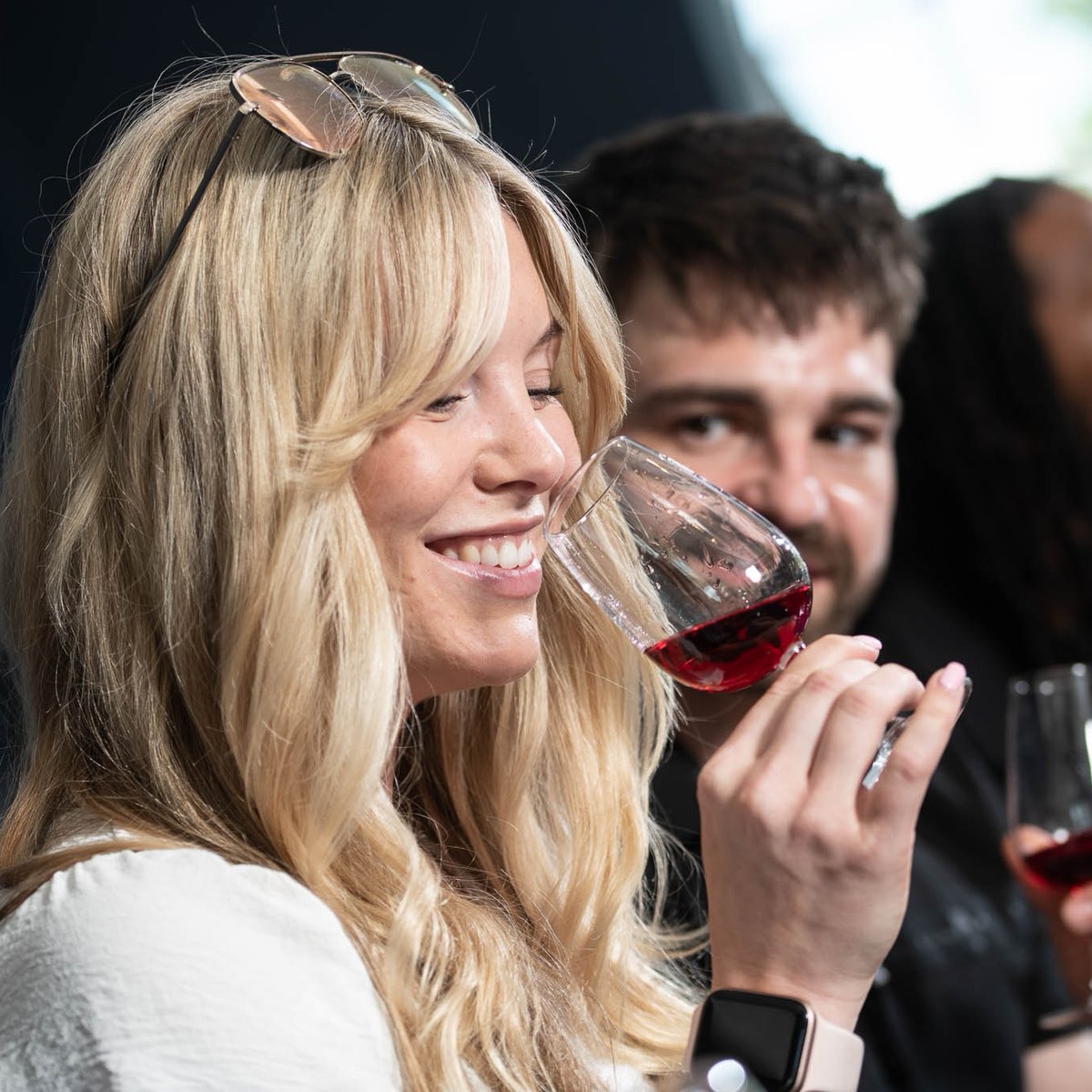 homeofbombay's tweet image. If you’re a fan of Bombay Citron Presse &amp;amp; Bombay Bramble, then you’ll LOVE our Infusion Experience 😍

Check our summer availability – bit.ly/43gYOvD

#CitronPresse #BombayBramble #BombaySapphire #Gin #GinDistillery #Cocktail #GinCocktail #GinExperience