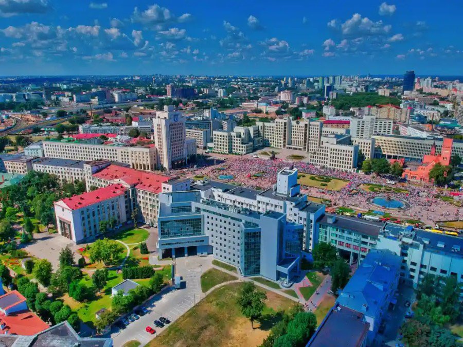 besides_obvious's tweet photo. Minsk, the capital city of Belarus, is a modern metropolis with rich history and culture. Known for its stunning architecture, vibrant nightlife, and friendly locals. Minsk is a destination that should be on every traveler’s list. 👉 https://t.co/Bxb2ZIadln https://t.co/cuHEyxbhSd