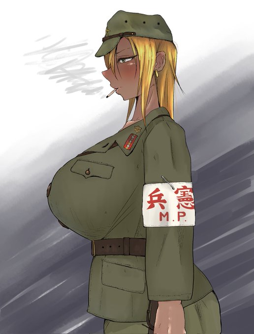 パツキンデカチチ黒ギャル憲兵曹長 