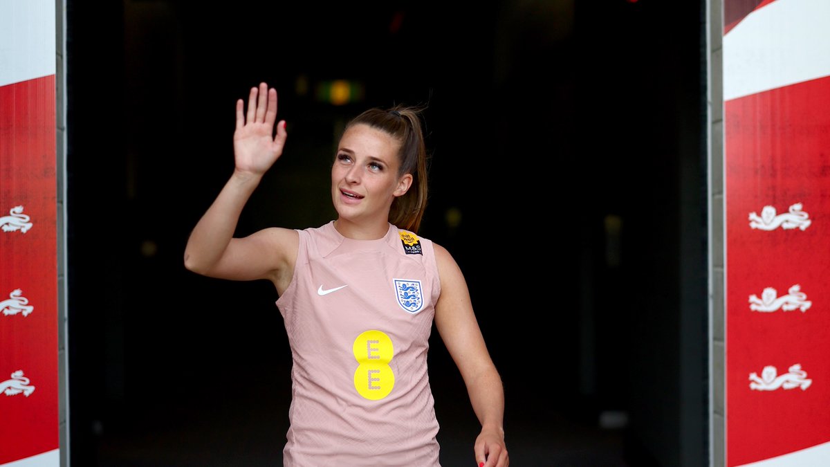 Lionesses's tweet photo. ✌️ https://t.co/kS8fjoE6WW