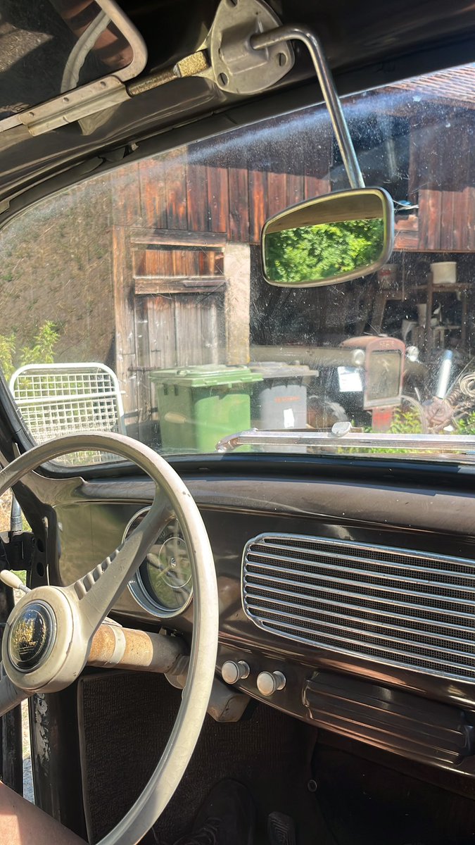 anjabl's tweet photo. Auf dem Weg zum Oldtimertreff in Hirschberg-Leutershausen. Müssen erstmal tanken… https://t.co/ofVCxgOijM