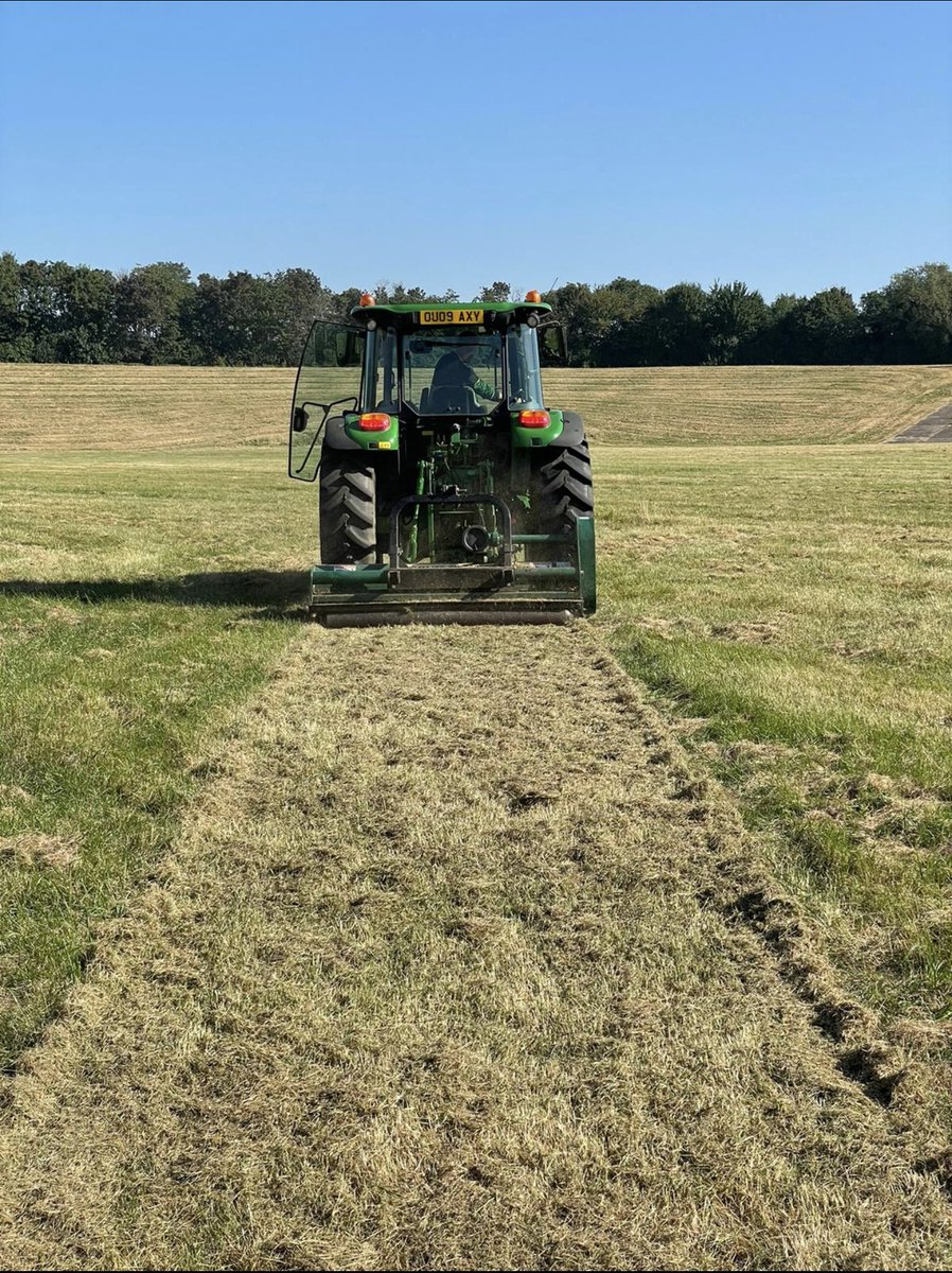 Reminder post: Summer CX kicks-off Wed 19 July
.
Sign up via BC now to our 4 races 👇
britishcycling.org.uk/events?series_…
.
CCXL league affiliation available (covers summer and upcoming full season) 👇
britishcycling.org.uk/club/profile/7…
.
💜