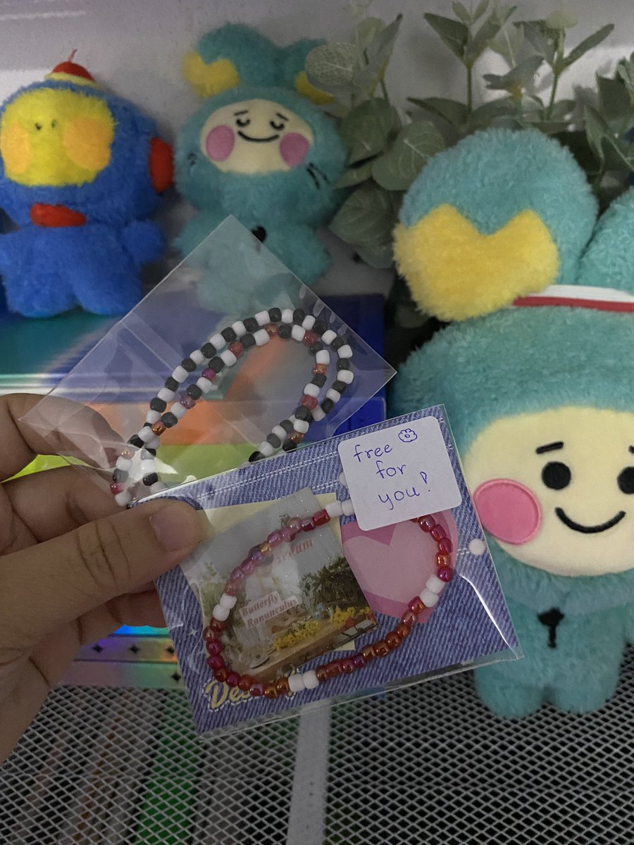 YEDAMSHI12's tweet photo. ได้รับแล้วน่ารักมากค่าาาา มีของแถมให้ด้วย 💖 #รีวิวmamxr https://t.co/goeJCkV6h9