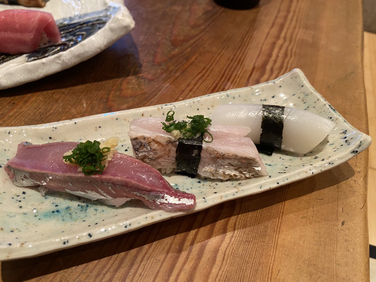 BintianS's tweet photo. 寿司が一番 https://t.co/dx048YM2cF