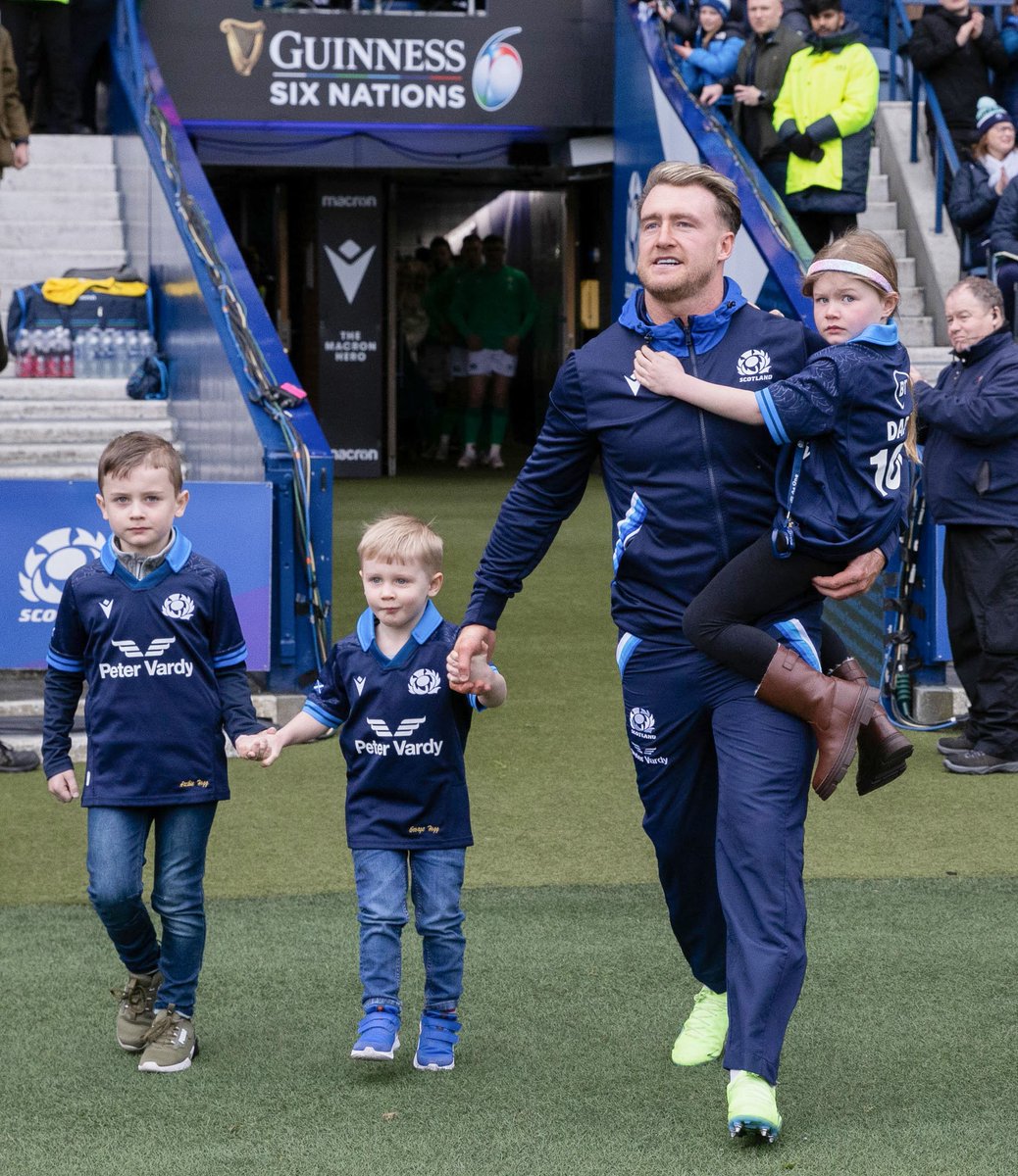 Scotlandteam's tweet image. Thank you, Hoggy 🩵

Stuart Hogg has announced his immediate retirement from rugby. 

Read more: bit.ly/3rq5IS3