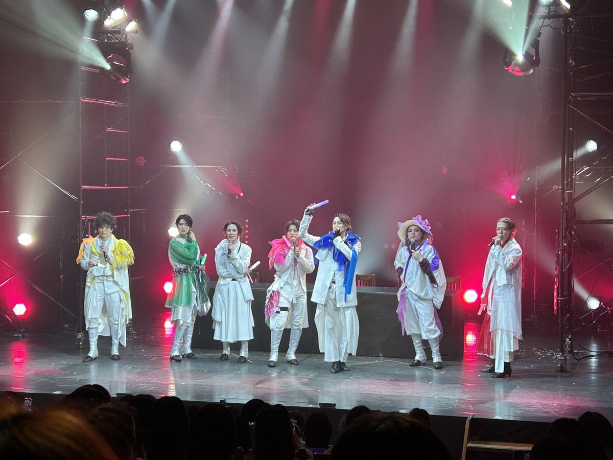 ejichandesu's tweet photo. 取り急ぎ、

千秋楽ありがとうございました。
皆様の暖かいご声援に胸が熱くなりました。
本当にこの舞台に参加できて感謝です。

ありがとうございました！！
#文メラ https://t.co/OmEvvdJkwq