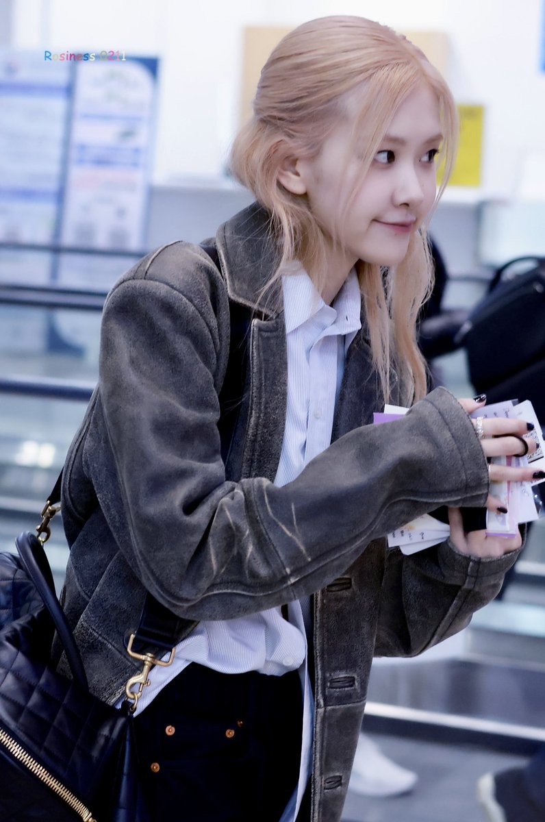 Rosiness_of0211's tweet photo. 230328🖤인천출국

🎬 https://t.co/MNzwSaPEvk
🎬 https://t.co/UWrGfdGcyo
🎬 https://t.co/N7nTfxN48d

#BLACKPINK #ROSÉ #블랙핑크 #로제 https://t.co/0RO5eAUZN7