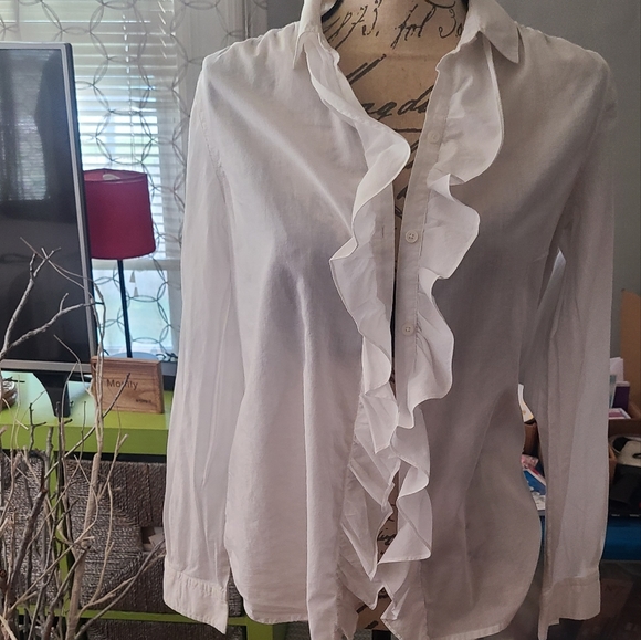 ShernTrude's tweet photo. So good I had to share! Check out all the items I'm loving on @Poshmarkapp from @BELLADONNA25 @69bellababy #poshmark #fashion #style #shopmycloset #matchboxtwenty #loft #vintage: https://t.co/bfFmloRG1K https://t.co/GFRhlCMkSO