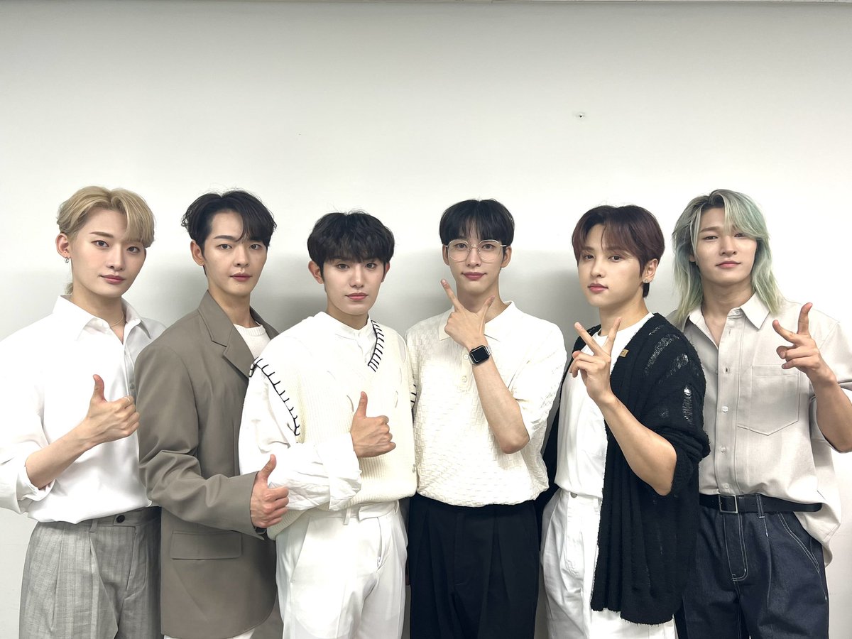 OnlyOneOf_twt's tweet photo. [#Photo/📷]

230709 제27회 부천국제판타스틱영화제 깜짝상영회 GV

🎤’범프업비즈니스‘ 공개된 소감이요?
배우들이 찰지고 연기가 멋있어요🥹🤍

#OnlyOneOf #온리원오브
#범프_업_비즈니스 
#제27회_부천국제판타스틱영화제 #BIFAN https://t.co/xv5yju1oDZ