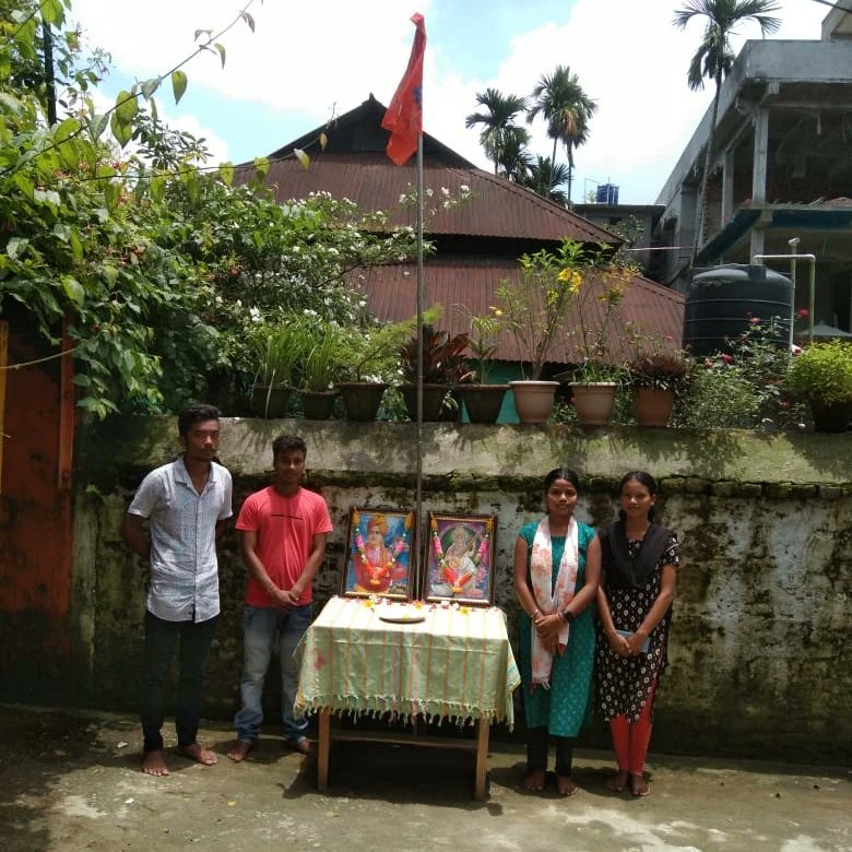 ABVPAPD's tweet photo. আজ ৯ই জুলাই অখিল ভারতীয় বিদ্যার্থী পরিষদের ৭৫তম প্রতিষ্ঠা দিবস উপলক্ষে আলিপুরদুয়ার  জেলার ফালাকাটা নগরে পতাকা উত্তোলন করা হলো।
#ABVP75
#RashtraShakti75
#Abvpfalakata
#ABVPUttarbanga
#ABVPNorthBengal https://t.co/n85xdhwdjF