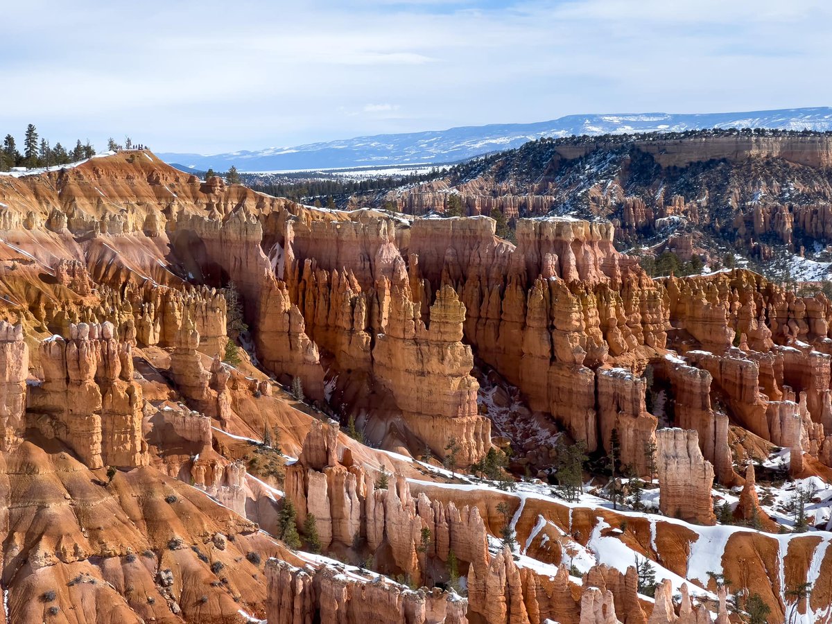 kb020189's tweet photo. Full vlog watch here 📷 https://t.co/gjYWaH6Cea
Went to the land of hoodoos 📷📷
#utah #travelamerica #usadiaries #coupletravel #travelgoals #travelgram #brycecanyonnationalpark #couplevlog #utahnationalparks #usnationalparks #bongjournals #travelvlogger https://t.co/H7YTEOWE7l