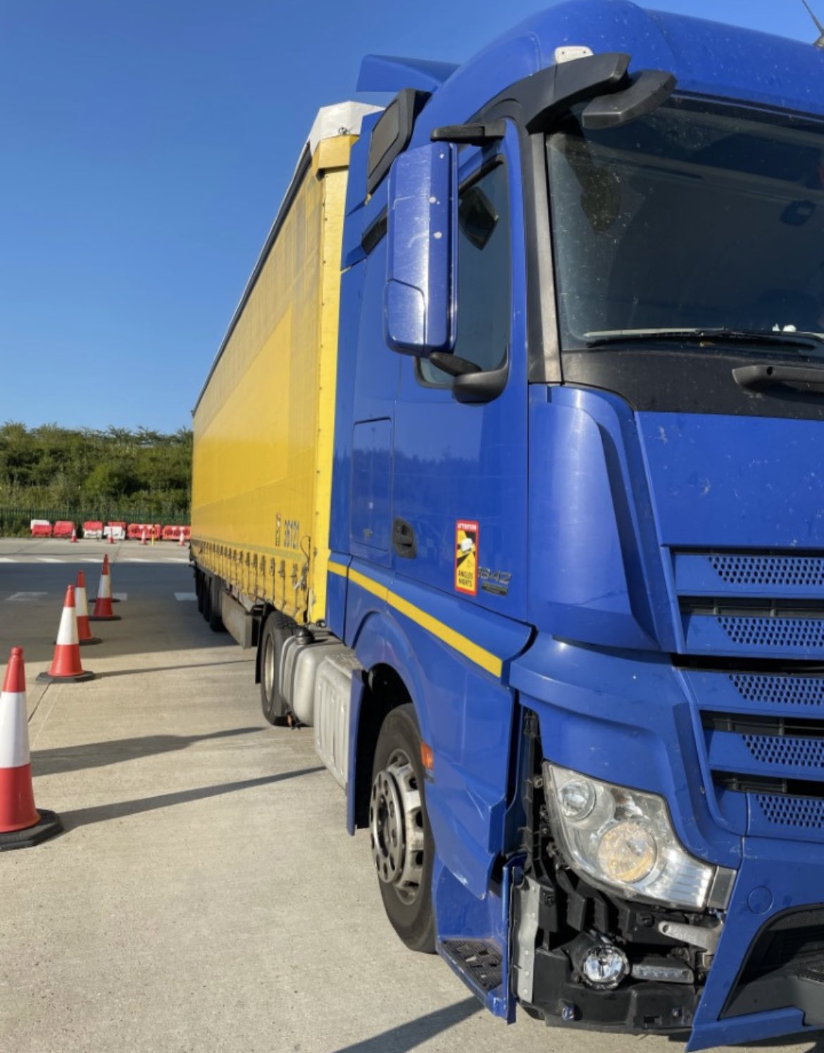DVSA Enforcement on Twitter "Dangerous HGV stopped and dealt with by