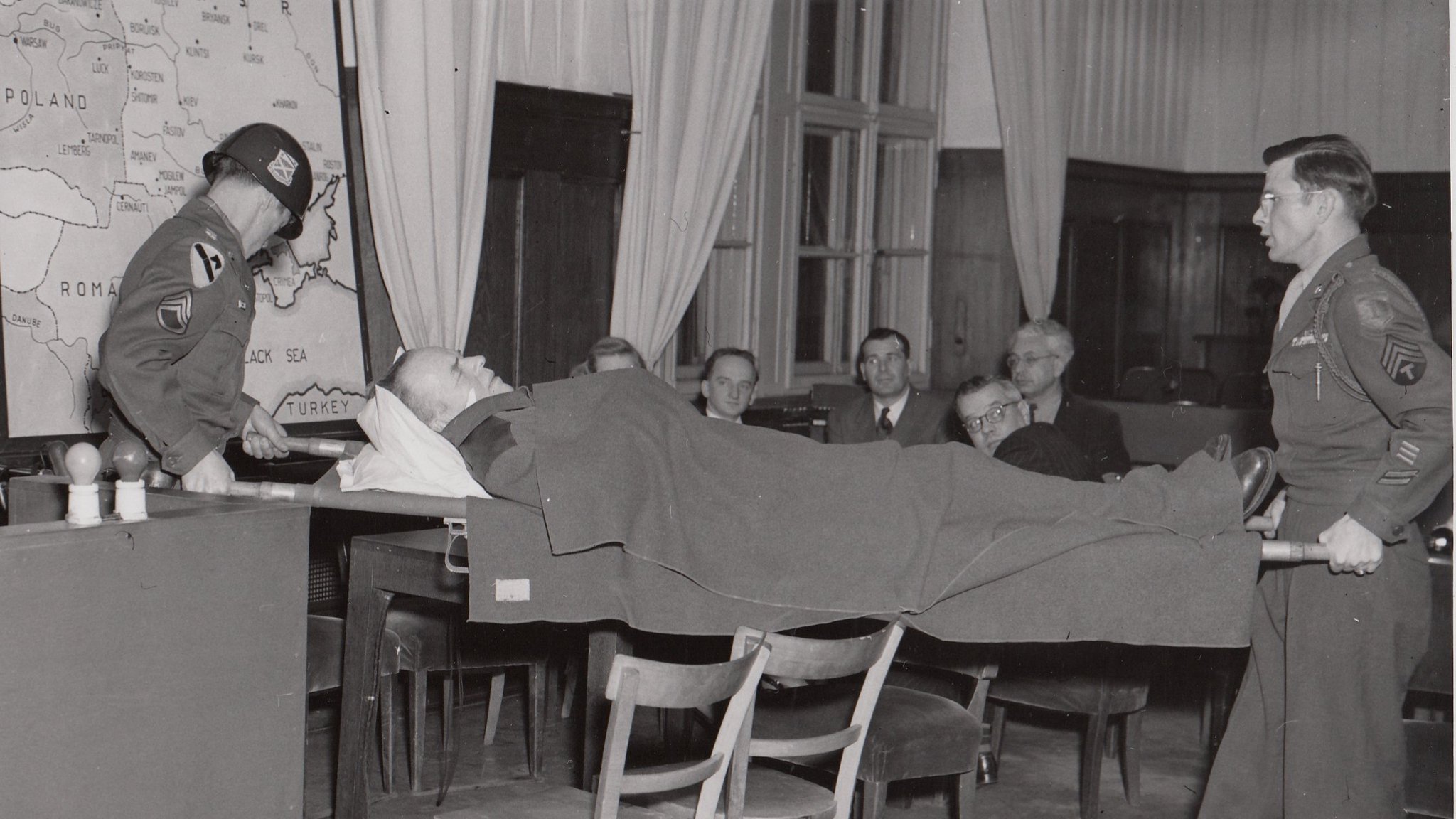 オスロート on Twitter