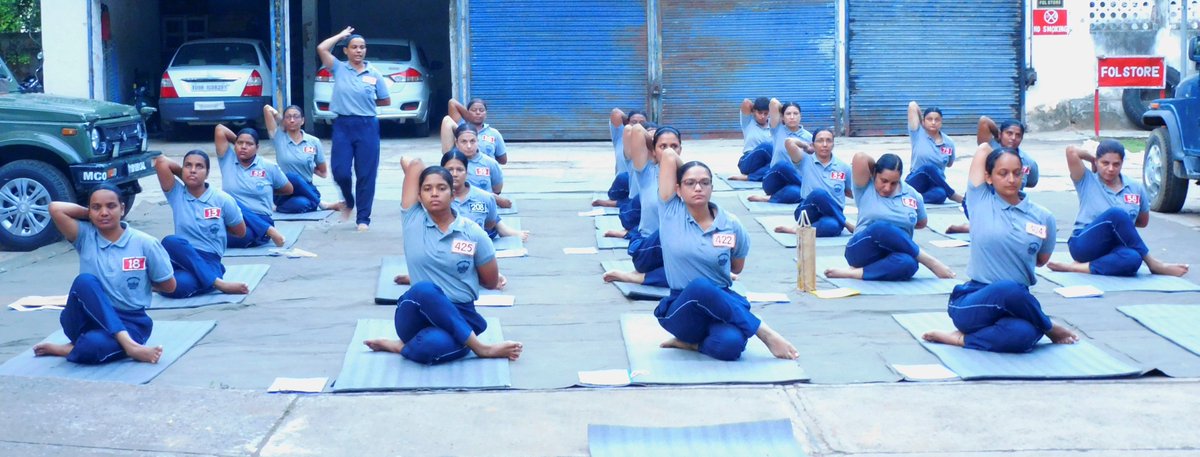 OTAGwalior's tweet photo. The secret of change is to focus all of your energy, not on fighting the old, but on building the new.
Trainees of SW/GCI PRCN-110 getting empowered and confident to conduct Yog classes for their cdts. Yoga IP @OTAGwalior https://t.co/u2rqbXJxoj