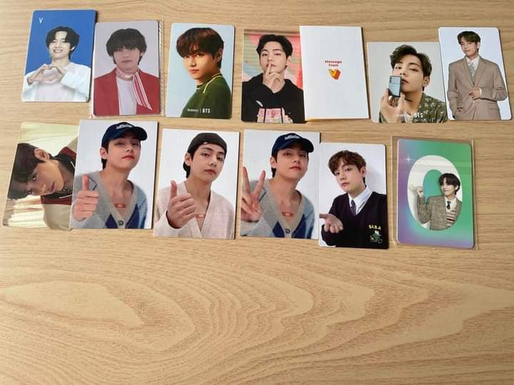 ThPhuong_tk's tweet photo. Share deal ! 
Wts-want to sell
dm me if you want to know price 😋
List ptc : fake love , stand , fortune box , ss , message , merchbox , memo21.. , pre be , tear r ....
#Taehyung #ptcTaehyung #Bts https://t.co/tLS4jlfUhw