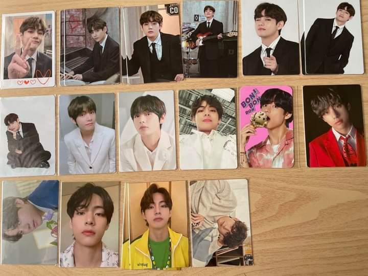 ThPhuong_tk's tweet photo. Share deal ! 
Wts-want to sell
dm me if you want to know price 😋
List ptc : fake love , stand , fortune box , ss , message , merchbox , memo21.. , pre be , tear r ....
#Taehyung #ptcTaehyung #Bts https://t.co/tLS4jlfUhw