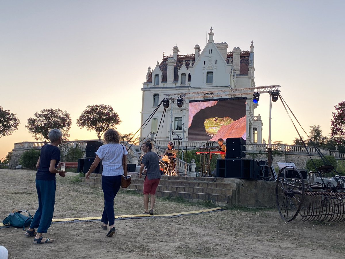 Bon anniversaire <a href="/RNNMassane/">Réserve Naturelle Nationale Forêt de la Massane</a> !
50 ans de protection de cette hêtraie ancienne, de suivi de la biodiversité, de mesure impact climat, d'éducation environnement, d'émerveillement...et de #libreévolution 💚🌳
En <a href="/Occitanie/">Région Occitanie</a> nous protégeons les vieilles forêts !