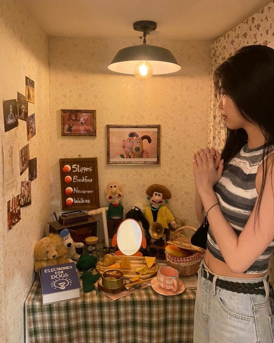 archivegidle's tweet photo. she's so pretty https://t.co/6YoffmRQEc