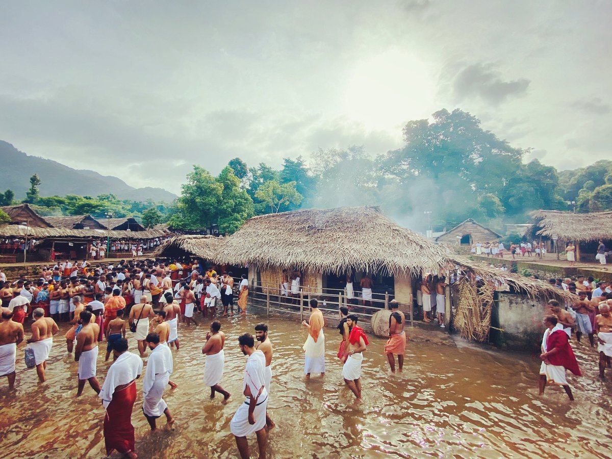 Kottiyoor Siva Temple is situated in Kannur, Northern Kerala. The history of temple is associated with Daksha Yaga. The temple is open only 27 days for Vaishaka festival and remains closed for the rest of the year #tempesofindia #templesofkerala #keralatemples