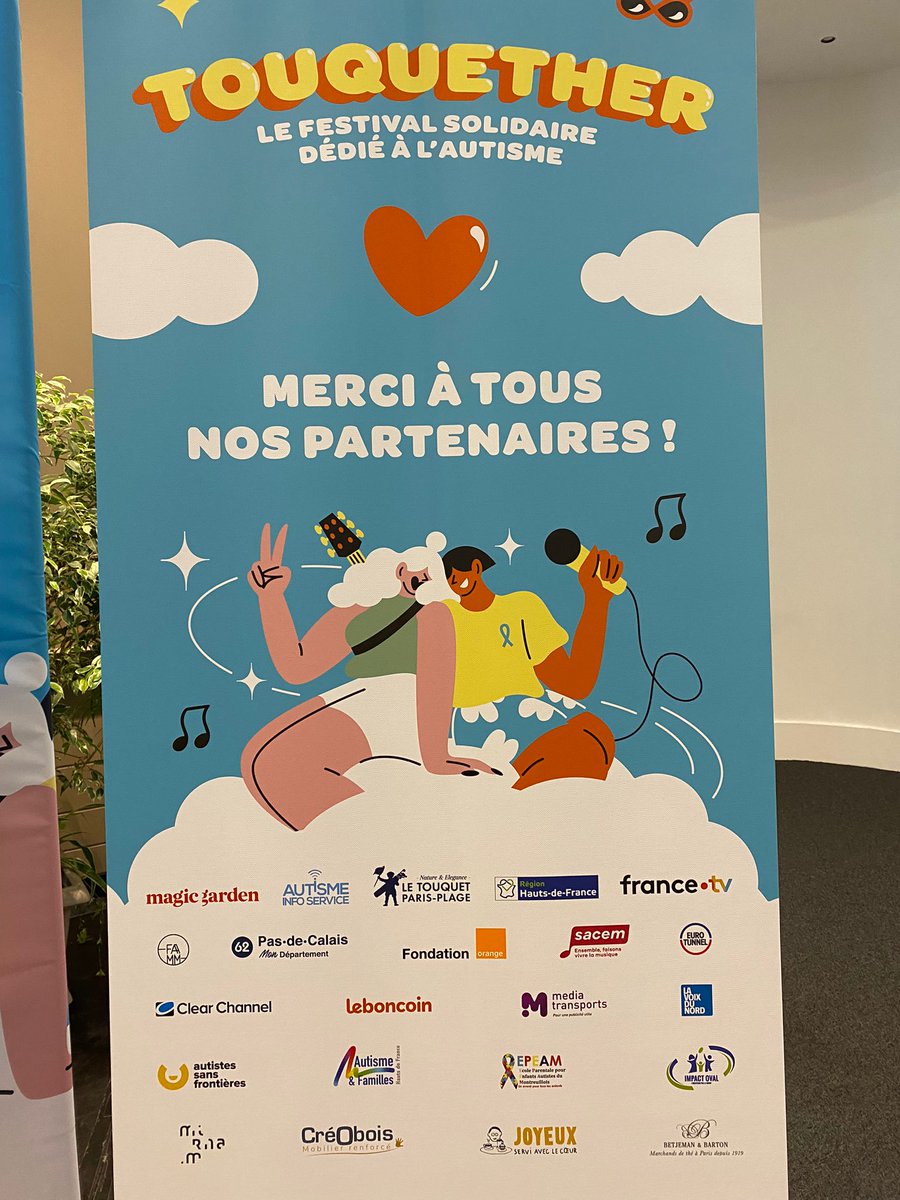 pascalepaturle's tweet photo. La @FondationOrange accompagne le #festivalTouquether pour la 2ème fois. Merci à @Danielfasquelle @Le_Touquet pour son accueil et aux organisateurs pour ce beau festival solidaire dédié à #autisme @OrangeSolidariT @FarrahIbrir https://t.co/NkSPxtA7T9
