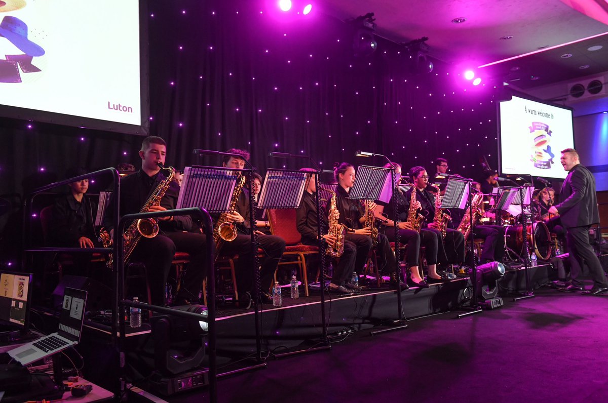 LutonYouthFunk's tweet photo. What a great night and performance from all of @LutonYouthFunk at the @lutoncouncil Excellence Awards this week.

📸 Peter Ryan

@thelutonmix @LutonRising @love_luton https://t.co/sSxyFRpamj