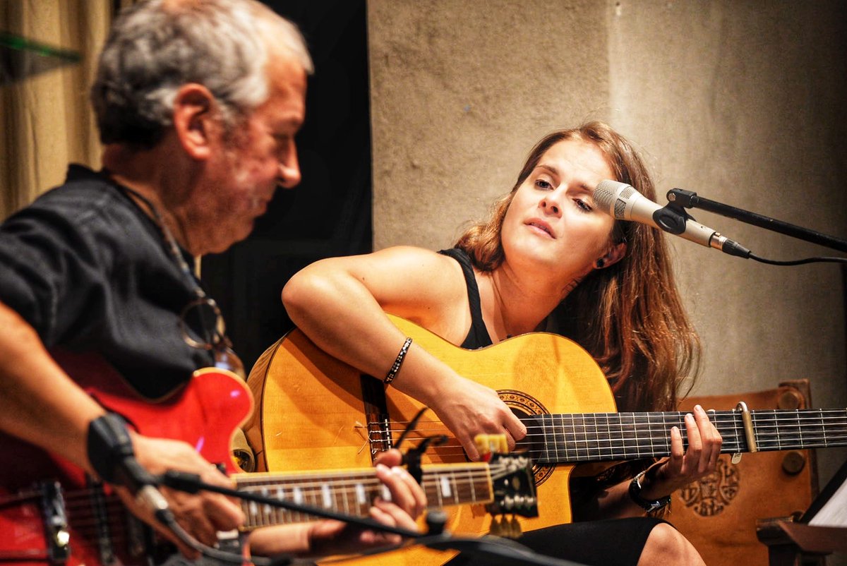 Castell de Concabella tweet media