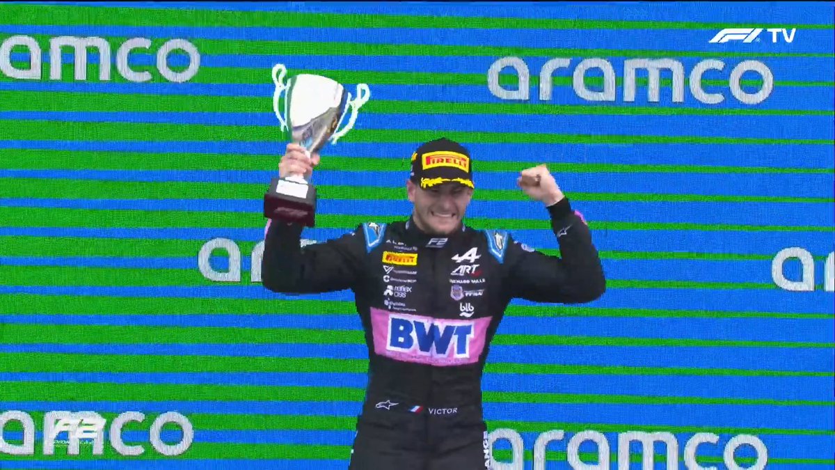 TearOffFR's tweet photo. Victor Martins en 8 rounds de F2 pour sa saison rookie :

⏱️ 3 poles
🥉 6 podiums
🏆 1 victoire en course principale 

LET'S GOOO @VictorMartinsFR 🔥 

#F2 #BritishGP https://t.co/rMXehjereq