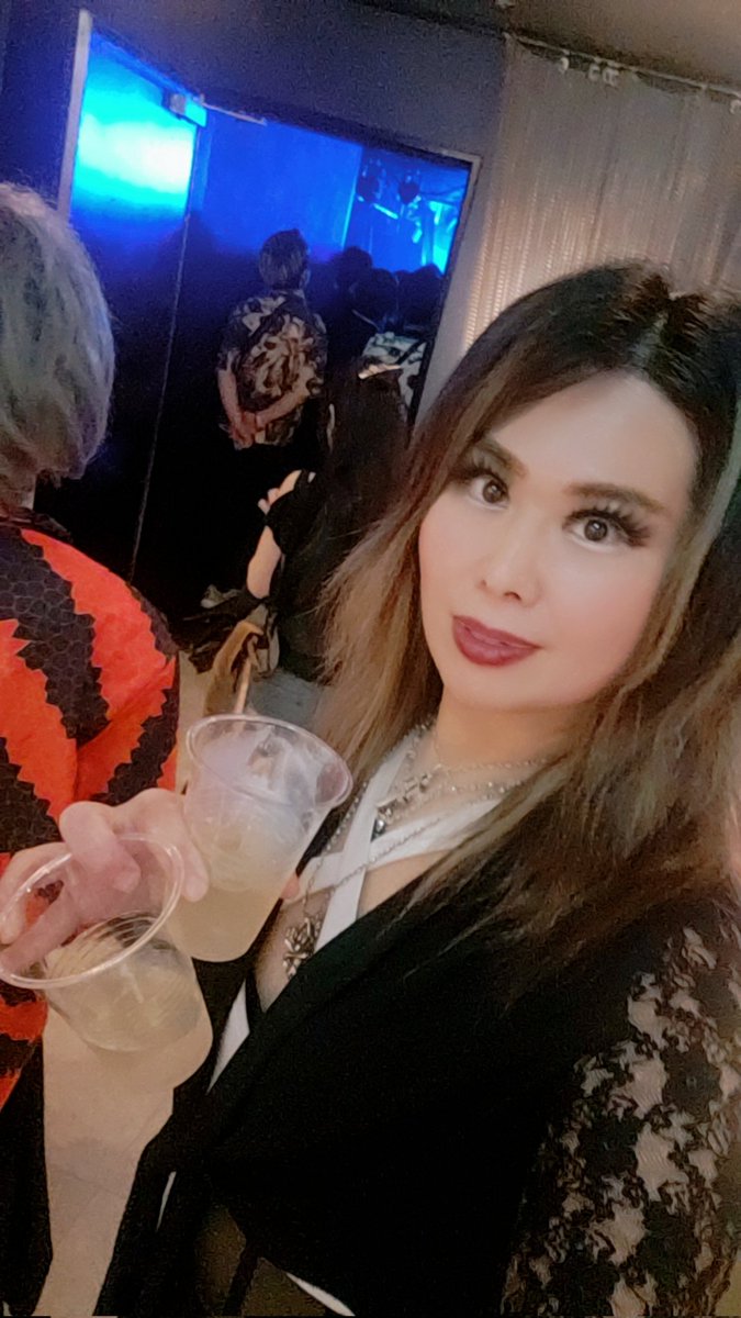 _aoi_ayaka_'s tweet photo. #LUNASEA #ルナシー
#starbox #女装 #ladyboy #crossdresser #crossdress
#LUNIGHT
True blue激アツでした❗ https://t.co/FIyxxBY6MW