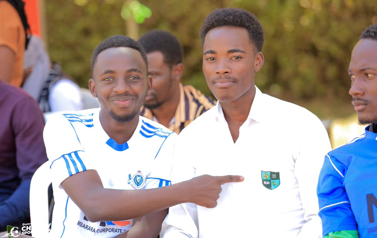 BweraNtareMbra's tweet photo. BweraNtare 🚨

Huge shoutout to all the amazing individuals who showed up and made our charity sports gala organized by BWERANTARE mbarara chapter a phenomenal success!
Thank you for being the true champions of compassion and generosity! 🌟🤝

#back2Skul loading…. https://t.co/0G2gV0k4iC