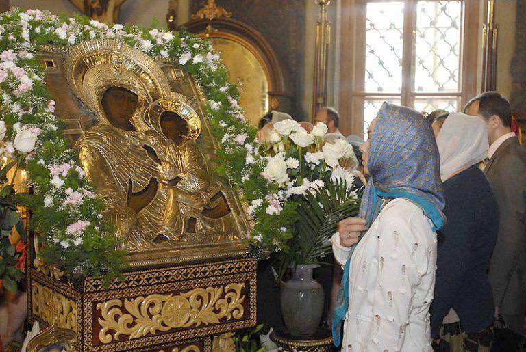 9 июля – неделя 5-я по Пятидесятнице. Апостольский пост. Празднование чудотворной иконе Пресвятой Богородицы, именуемой Ти́хвинская (1383) dzen.ru/a/ZKmhWOvR2E05…