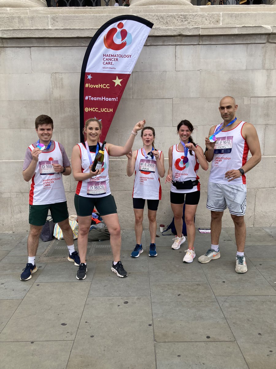 HCC_UCLH's tweet photo. Toasting #teamhaem at the end of another fab @TheLondon10K !!! Largest team ever 🏃🏼♀️🏃🏼♀️🏃🏼♀️and everyone enjoying the #HCCcommunity 🥰😎😍 https://t.co/XFH6QQkwSy