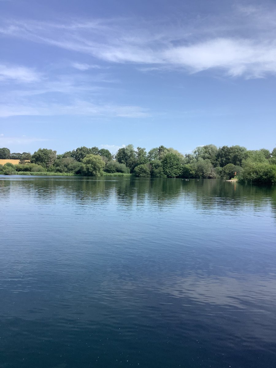 Suns out at Norfolk Lakes! #yr6 #paddlepaddle