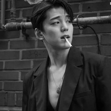 Axel tweet media